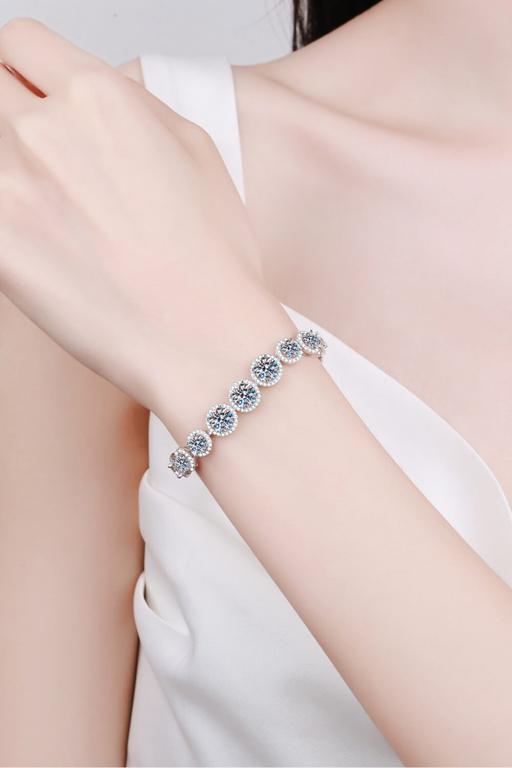 925 Sterling Silver 10.4 Carat Moissanite Bracelet - Luxe4Everyday Silver / One Size Bracelet