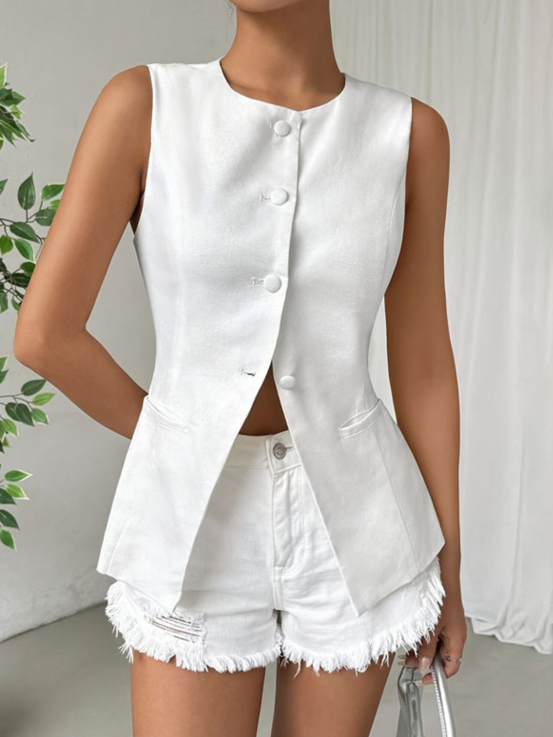 Button Down Round Neck Vest