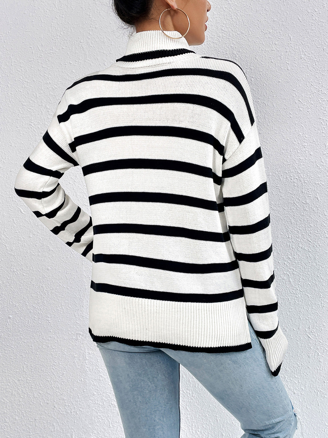 Striped Turtleneck Long Sleeve Sweater - Luxe4Everyday Black / S Sweater