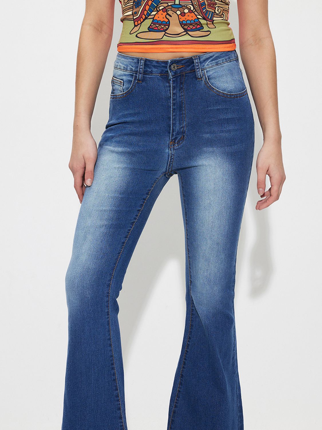 Mid-Rise Waist Bootcut Jeans - Luxe4Everyday Jeans