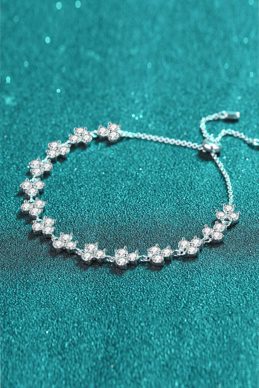 Adjustable Moissanite Bracelet - Luxe4Everyday Bracelet