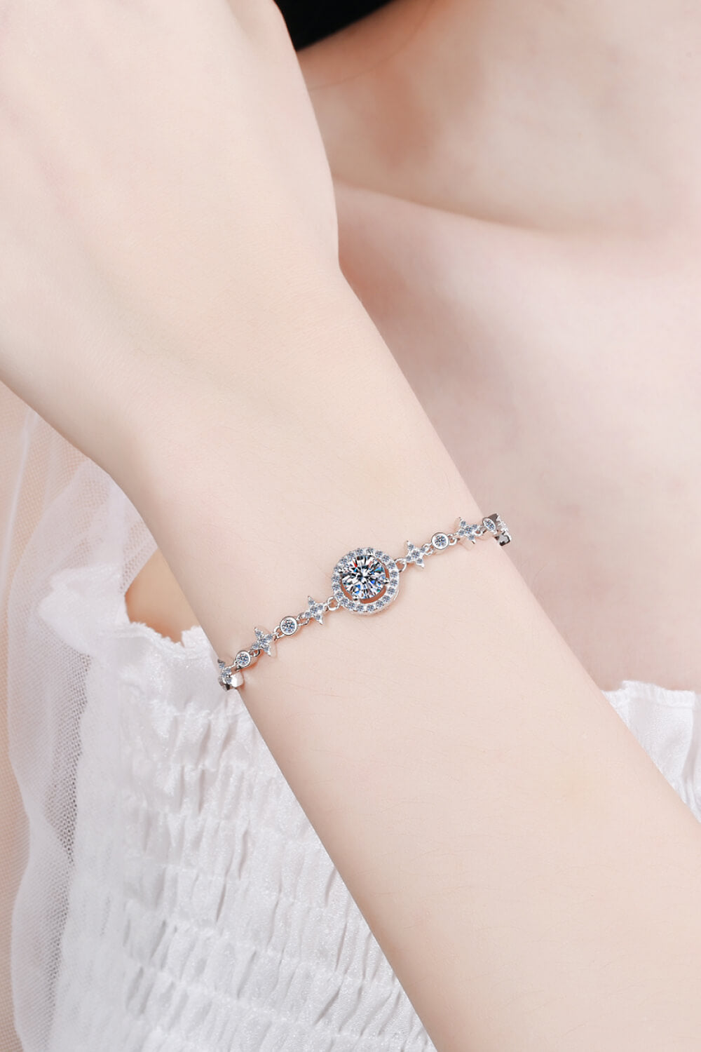 Adored Show You The Way Moissanite Bracelet - Luxe4Everyday Bracelet