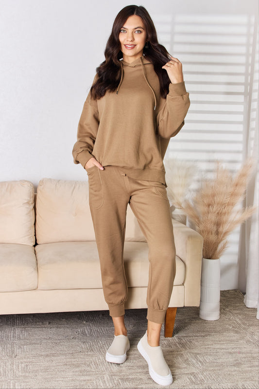 RISEN High Rise Relaxed Joggers - Luxe4Everyday Mocha / S Pants