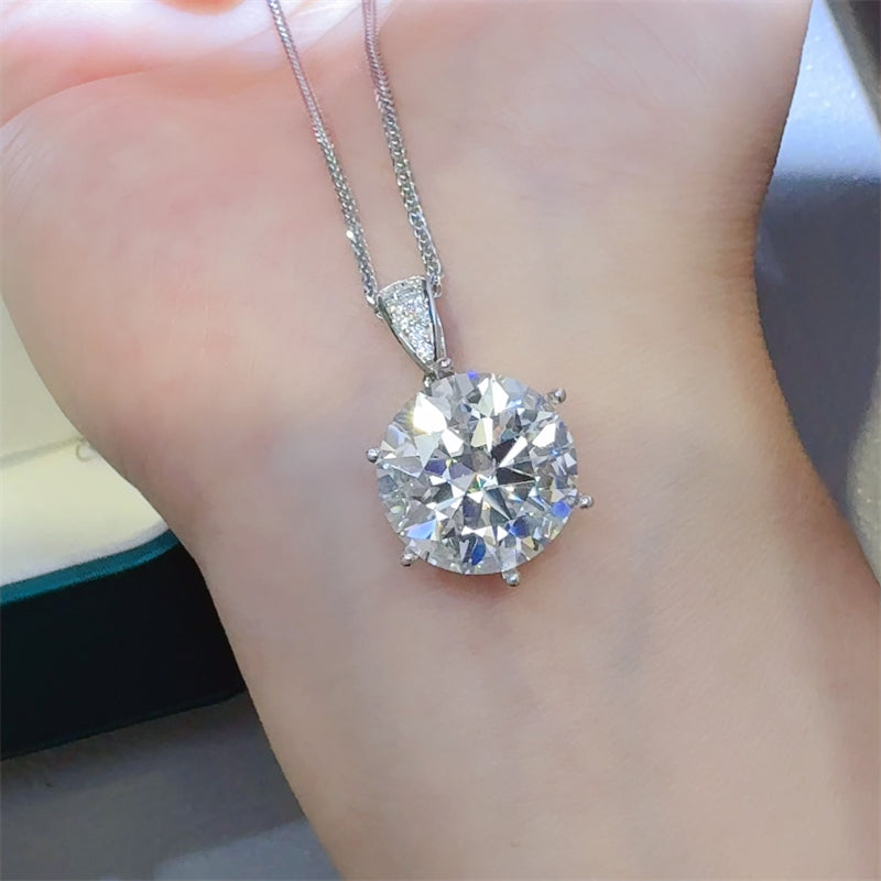 10 Carat Moissanite 925 Sterling Silver Pendant Necklace - Luxe4Everyday Necklace