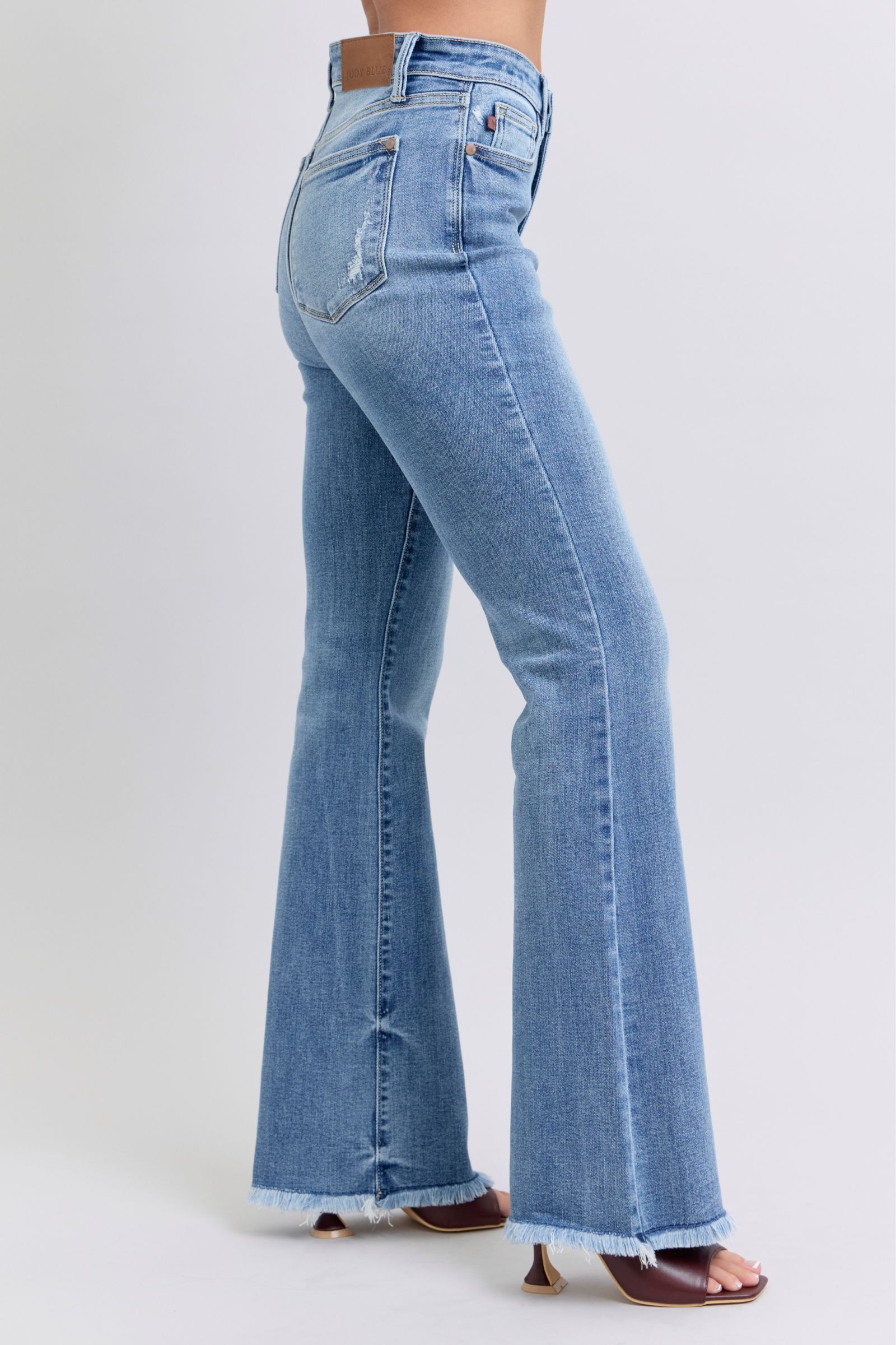 Judy Blue Full Size Raw Hem High Rise Bootcut Jeans - Luxe4Everyday Medium / 0(24) Jeans