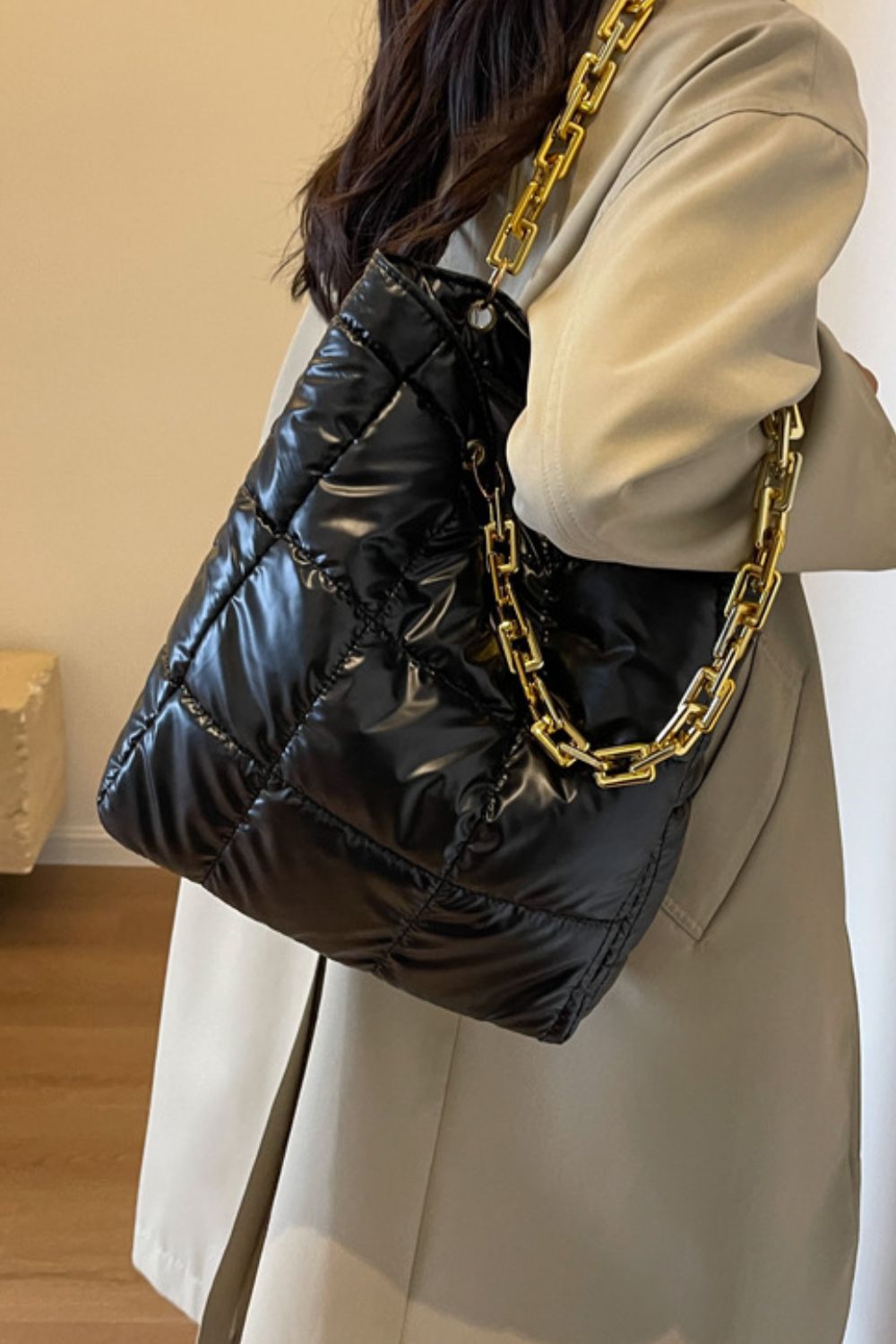 Bubble Texture Chain Handbag - Luxe4Everyday Bags